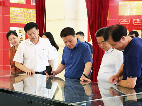 湖南軍杰辣椒,軍杰剁辣椒,湖南剁辣椒 